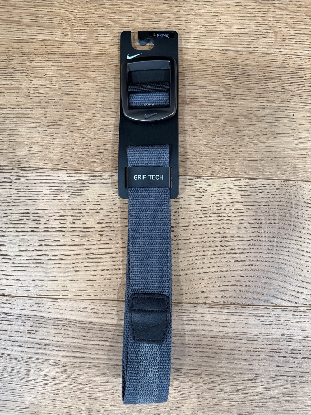 Nike Grip Tech Men’s Belt size 38/40 NWT Dark Gray